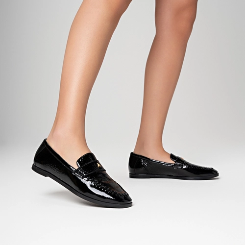 Loafer Costuras Icon Couro Verniz Preto