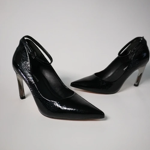 Scarpin Slingback Salto Fino Fang Couro Verniz Preto