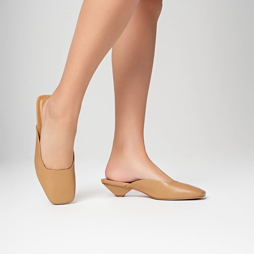 Mule Simple Salto Prisma Couro Bege Toffee