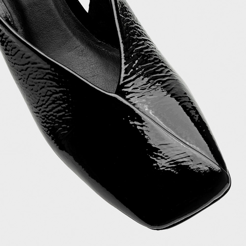 Scarpin Slingback Timeless Bico Quadrado Couro Verniz Preto