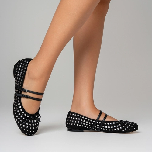 Sapatilha Multi Studs Laço Couro Nobuck Preto