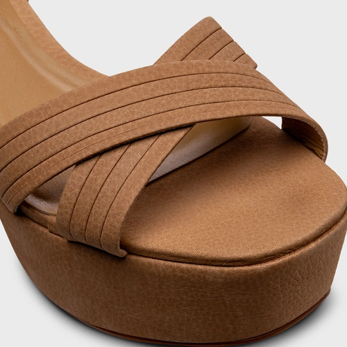 Sandália Plataforma Infinite Salto Bloco Couro Nobuck Bege Toffee