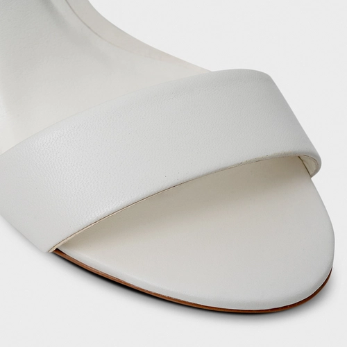 Sandália Classic Glam Salto Fino Couro Off White Milk