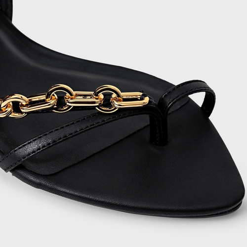 Sandália Flat Chain Bico Folha Couro Preto