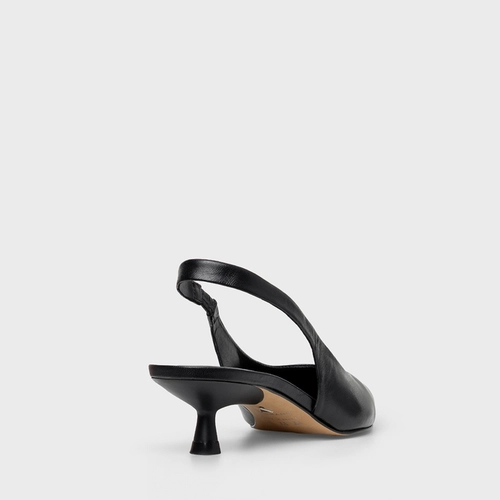 Scarpin Slingback Timeless Salto Fino Couro Preto