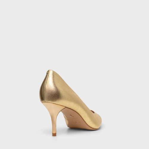 Scarpin Timeless Salto Fino Couro Metalizado Dourado