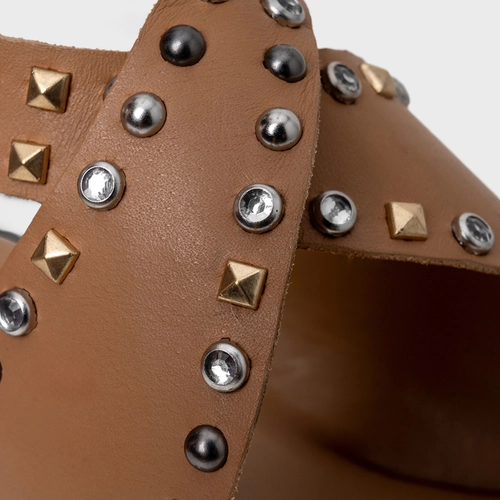 Sandália Flat Studs Curve Couro Bege Cookie
