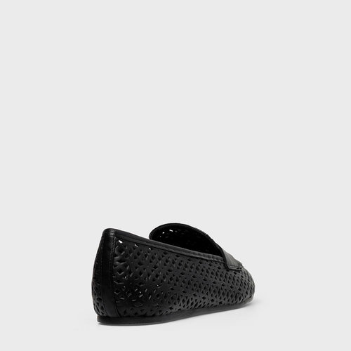 Loafer Breath Vazado Couro Preto