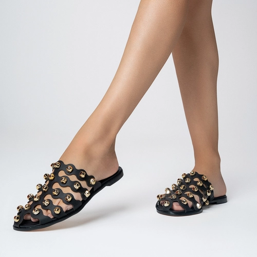 Mule Flat Balls Recorte Couro Preto