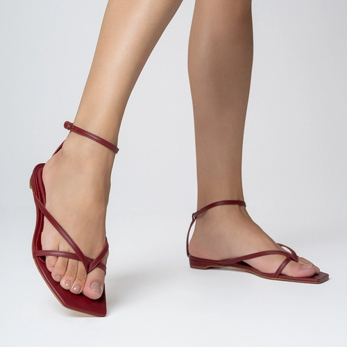 Sandália Flat Slim Couro Vinho Merlot