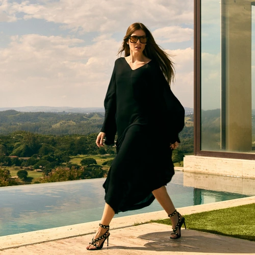 Sandália Balls Recorte Salto Fino Couro Preto