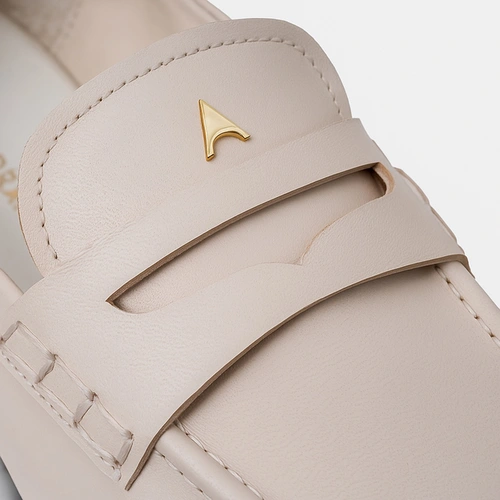 Loafer Ripple Icon Couro Off White Cotton