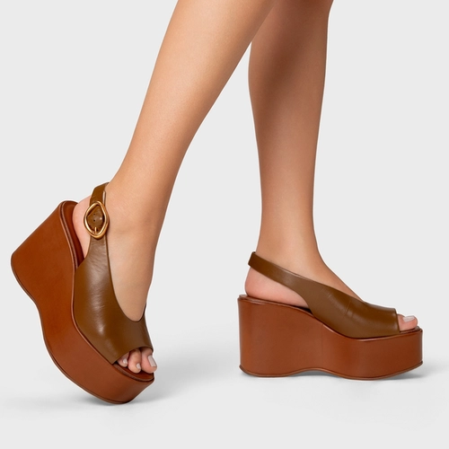 Sandália Buckle Maxi Anabela Couro Marrom Saddle