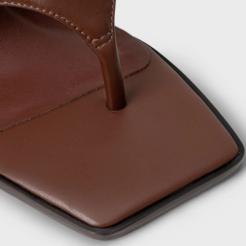 Open Mule Thong Anabela Couro Marrom Brunette