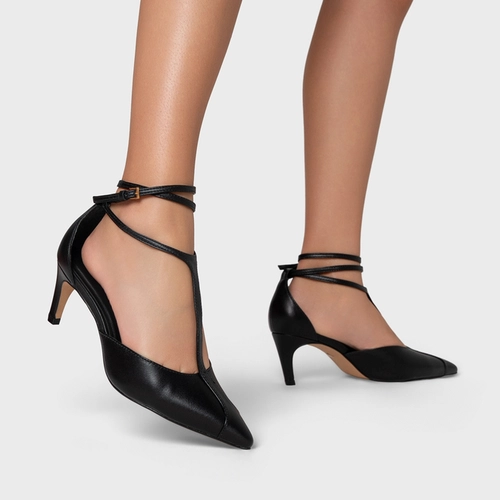 Scarpin Slingback Tiras Front Salto Fino Couro Preto