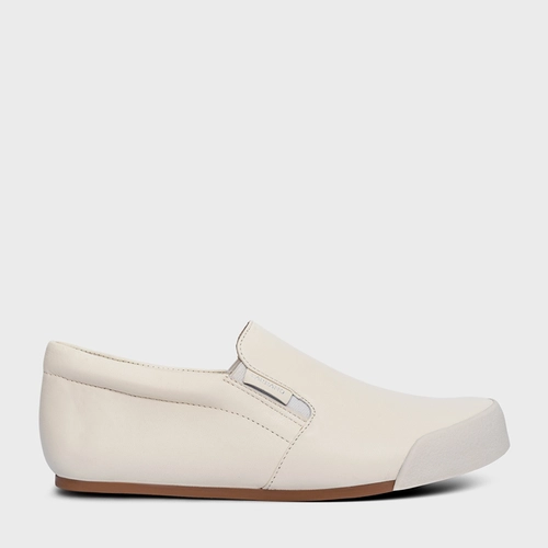 Tênis Slip On Couro Off White Milk