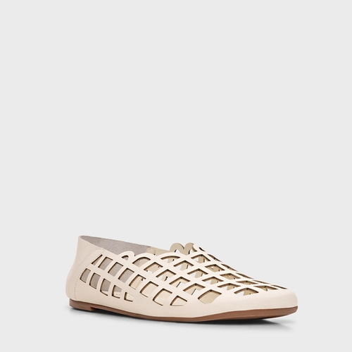 Sapatilha Square Couro Off White Milk