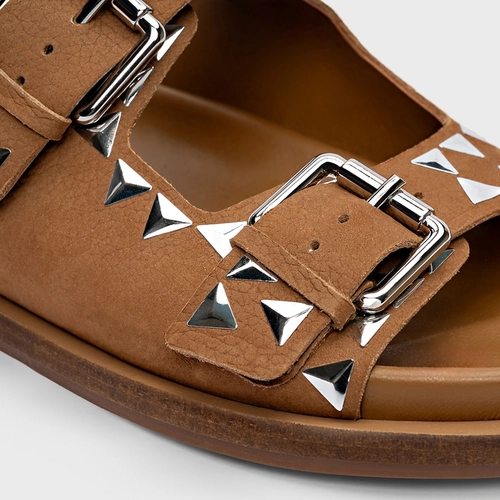 Flat Papete Tachas Couro Nobuck Marrom Honey