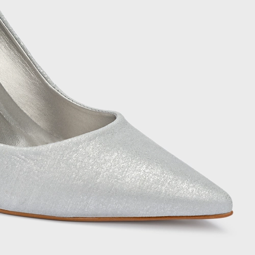Scarpin Beatriz Salto Fino Couro Metallic Prata
