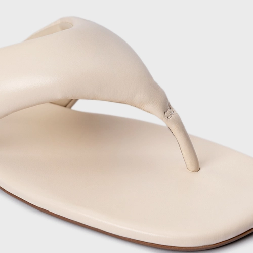 Flat Thong Couro Off White Panacota