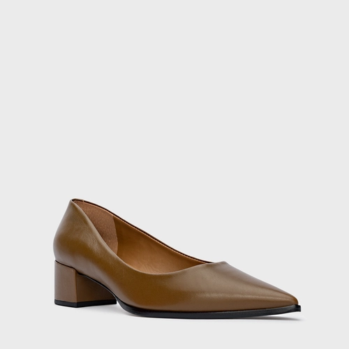 Scarpin Charlotte Salto Bloco Couro Marrom Alce