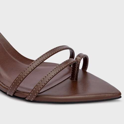 Sandália Classy Straps Salto Fino Couro Marrom Mahogany