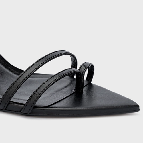 Sandália Classy Straps Salto Fino Couro Preto