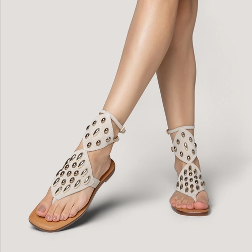 Sandália Flat Dots Triangle Couro Suede Off White Osso