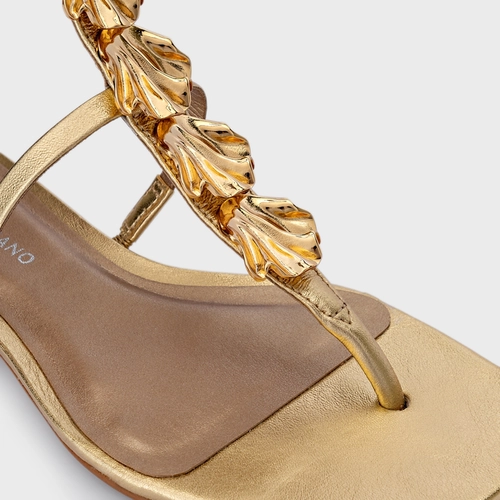 Sandália Flat Shell Couro Metalizado Dourado