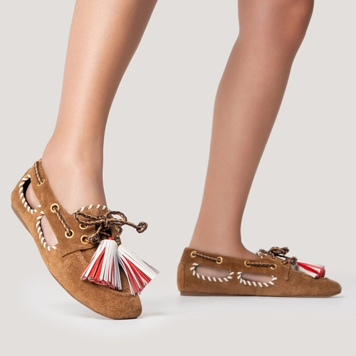 Dockside Mocassim Carrano + A.mar Couro Suede Marrom Saddle