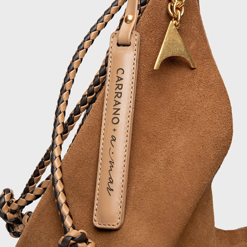 Bolsa Hobo Collab Carrano + A.mar Couro Suede Marrom Saddle