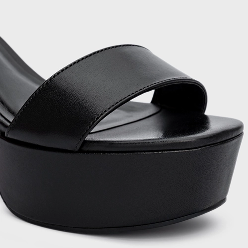 Sandália Plataforma Classic Couro Preto