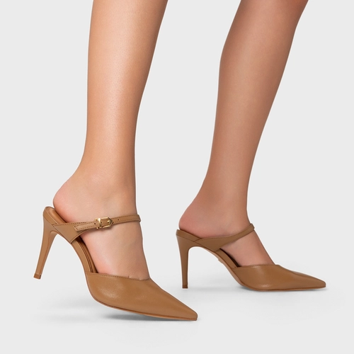 Mule Charm Salto Fino Couro Marrom Camel