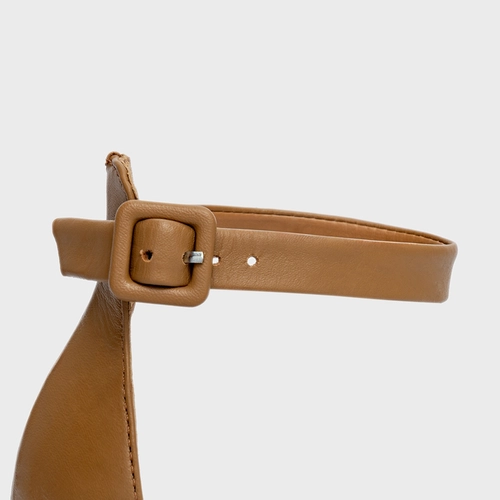 Sandália Classic Salto Bloco Couro Marrom Camel