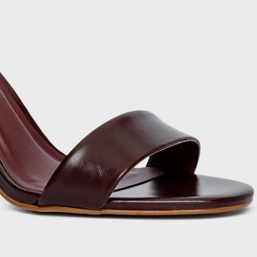 Sandália Classic Salto Bloco Couro Vinho Dark Mahogany