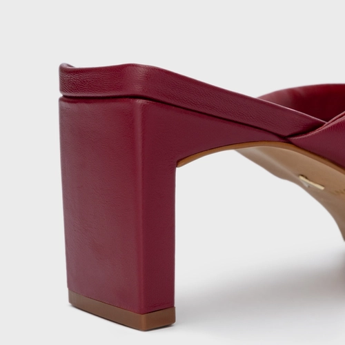 Open Mule Thong Puffy Salto Pilar Couro Vinho Cereja