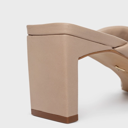 Open Mule Thong Puffy Salto Pilar Couro Bege Blush