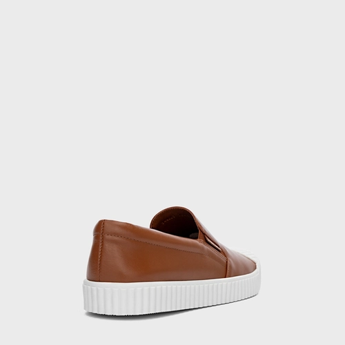 Tênis Slip On Kicks Couro Marrom Tan