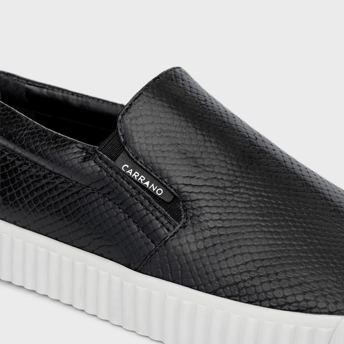 Tênis Slip On Kicks Couro Snake Revertido Preto