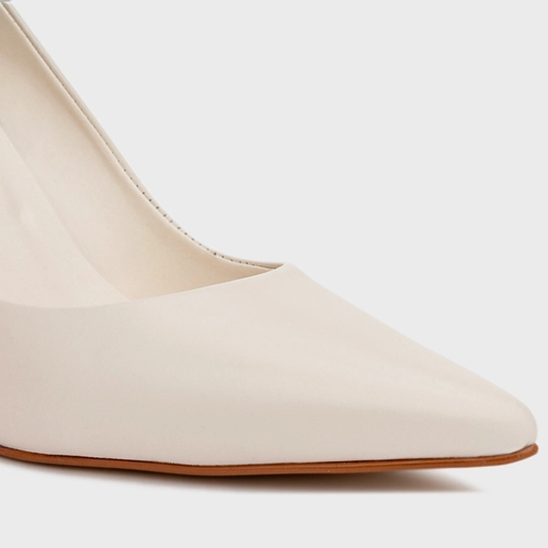 Scarpin Beatriz Salto Fino Couro Off White New Ivory