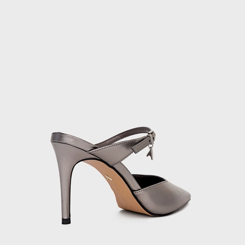 Mule Charm Salto Fino Couro Metalizado Prata Antigo