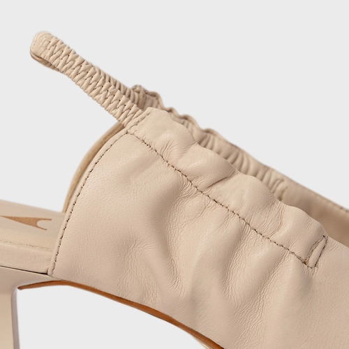 Scarpin Slingback Drape Salto Fino Couro Off White Cotton