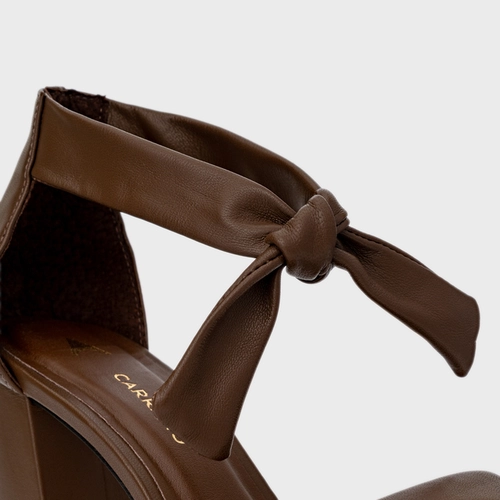 Sandália Puffy Lace Salto Bloco Couro Marrom Brownie