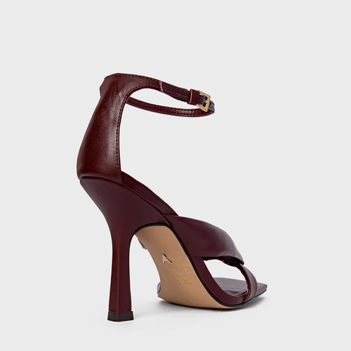 Sandália Tiras Puffy Salto Fino Couro Vinho Mahogany