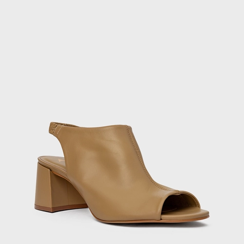 Sandal Boot Classic Salto Bloco Couro Bege Almond