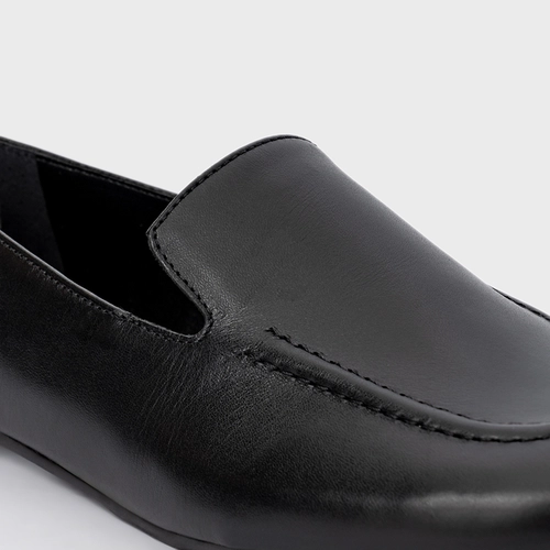 Loafer Simple Couro Preto