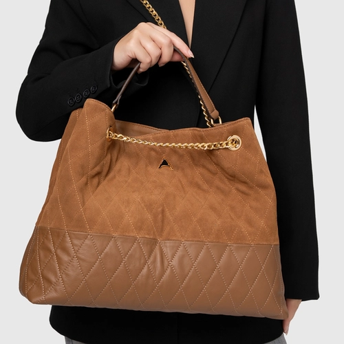 Bolsa Tote Barbara Grande Couro Suede Marrom Saddle