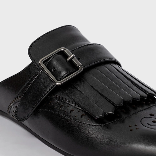 Mule Clog Franjas Couro Preto