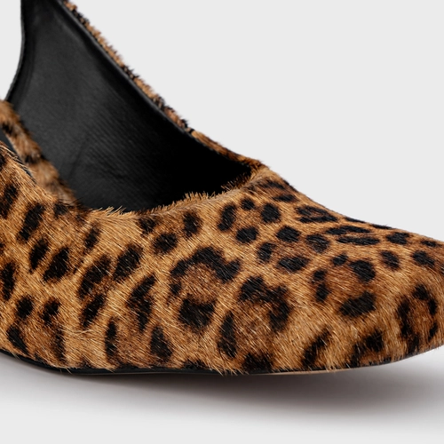 Scarpin Slingback Blown Salto Fino Pelo Animal Print Honey