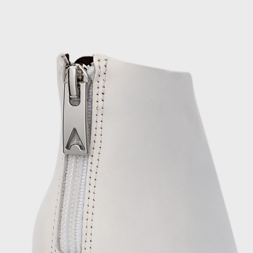 Bota Blown Salto Fino Couro Branco